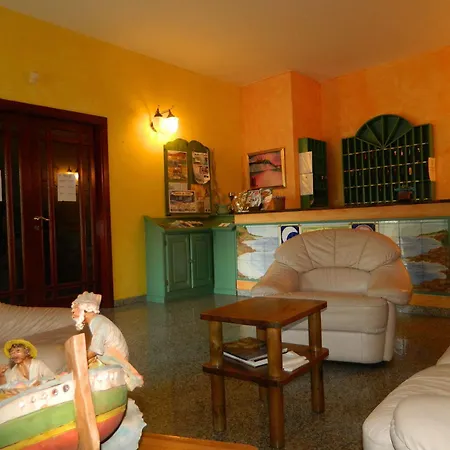 Le Quattro Lune Hotel 3*