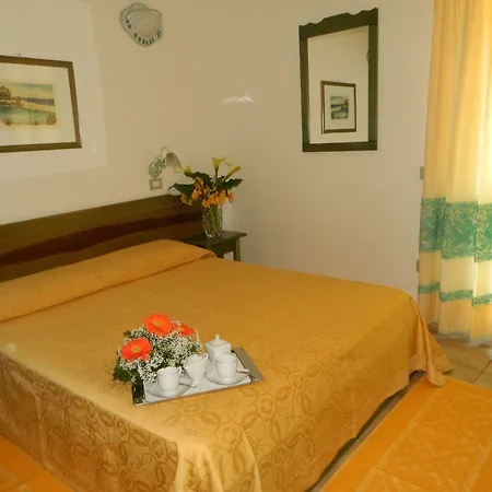 Le Quattro Lune Hotel
