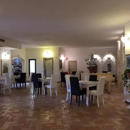 Le Quattro Lune Hotel Orosei